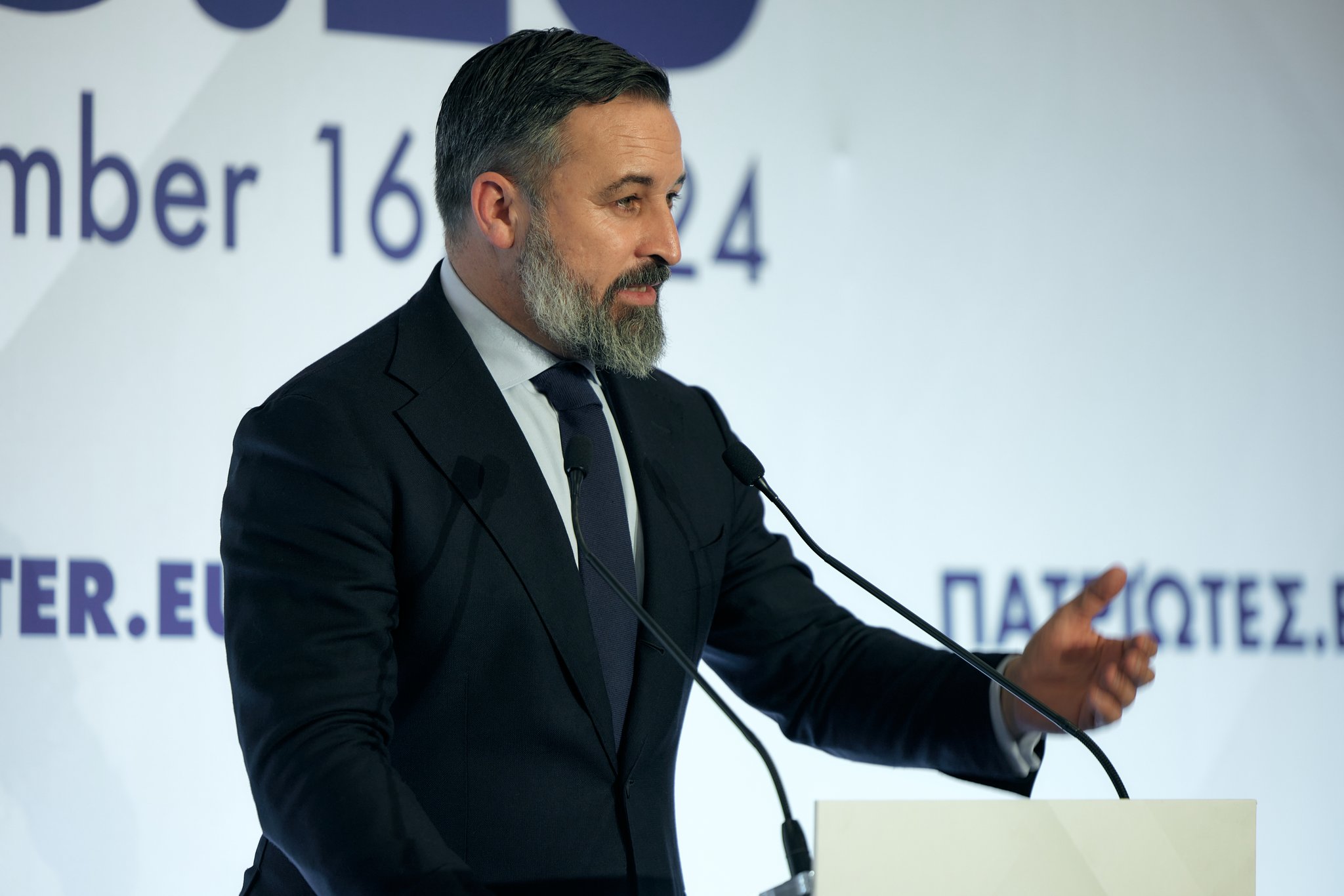 Patriotov povedie Španiel Santiago Abascal